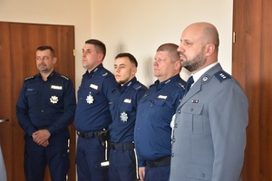 policjanci z Komisariatu Policji w Witkowie