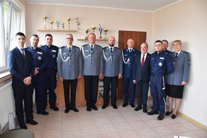Policjanci z KPP w Gnieźnie oraz Komisariatu Policji w Witkowie